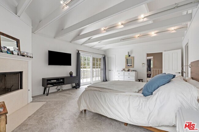 Building Photo - 1862 Kimberly Ln