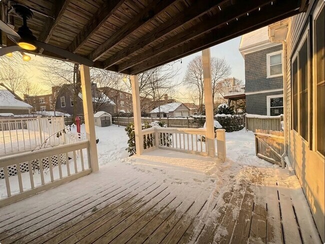 Building Photo - 16 Boston Ave