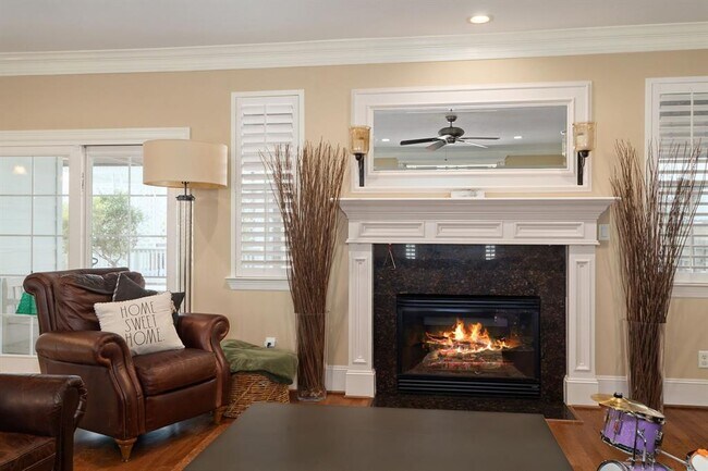 Building Photo - 2963 Settler's Way Dr