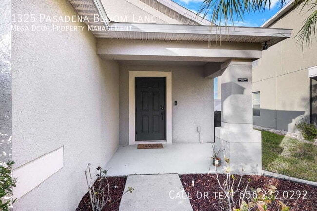 Building Photo - 1325 Pasadena Bloom Ln