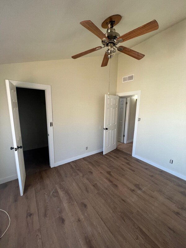 Building Photo - 5937 Sinclair St