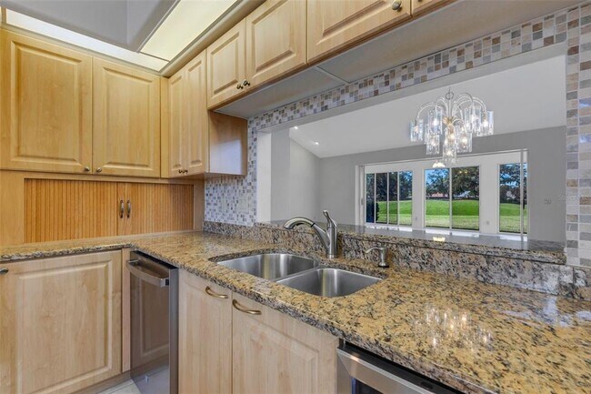 Building Photo - 4044 Penshurst Park