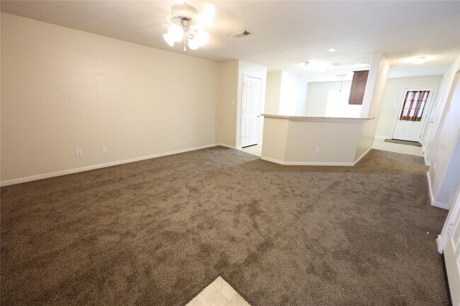 Building Photo - 934 Seabourne Meadow Dr