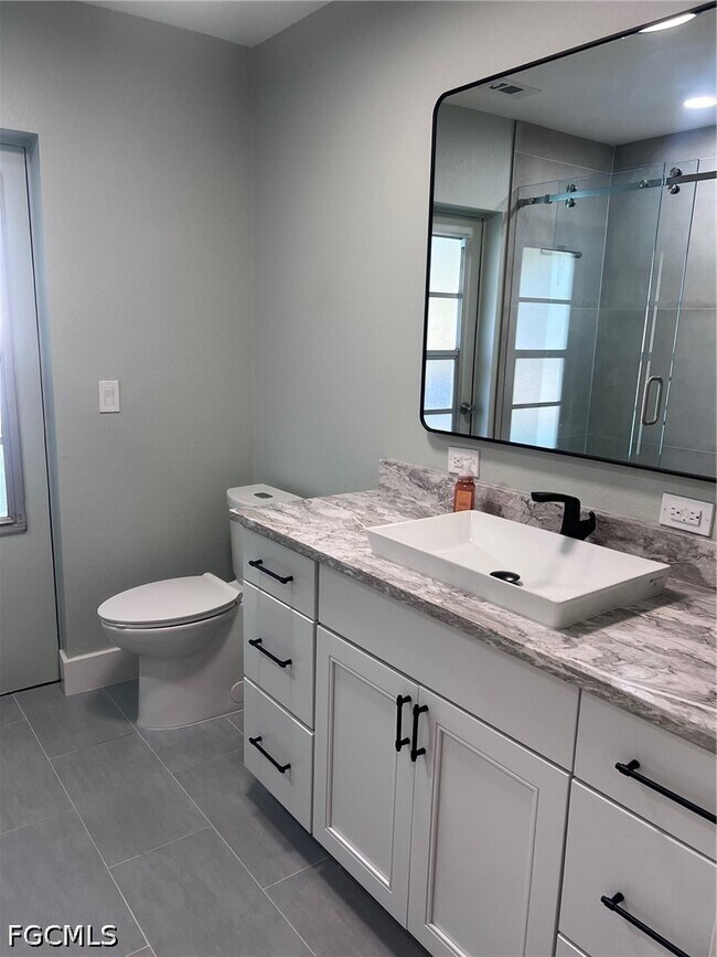 Building Photo - 3705 Stoneridge Ct