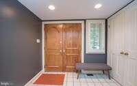 Building Photo - 414 Gilpin Rd