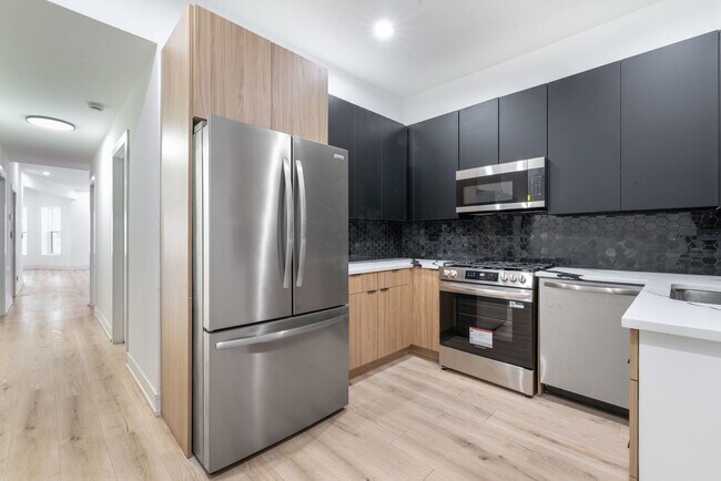 Building Photo - 6430 S Eberhart Ave