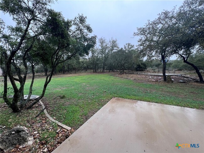 Building Photo - 725 Winding View