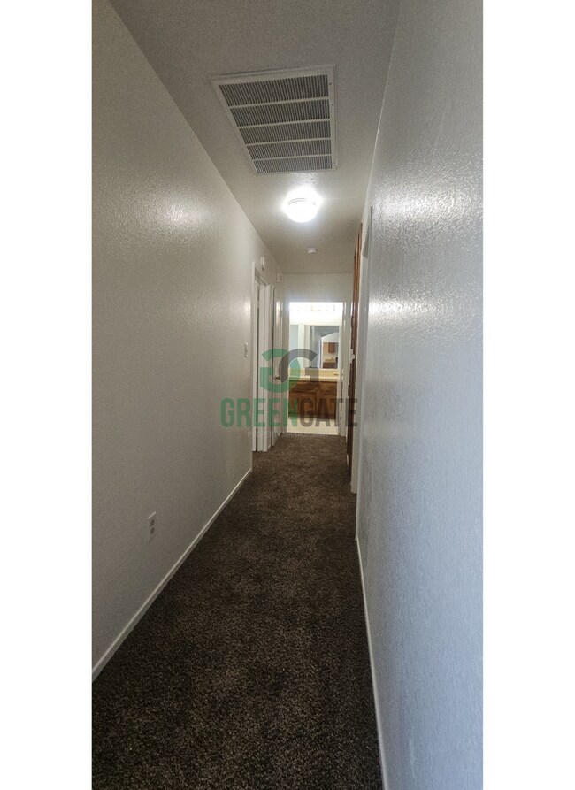 Building Photo - 3509-3511 Dragoo Park Dr.
