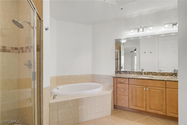 Building Photo - 10733 Mirasol Dr