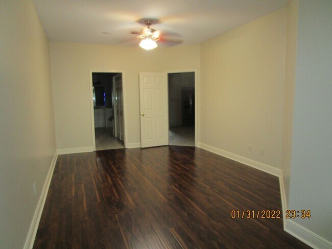 Building Photo - 2412 St Andrews Blvd