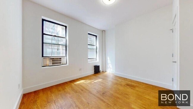 Building Photo - 588 Amsterdam Ave