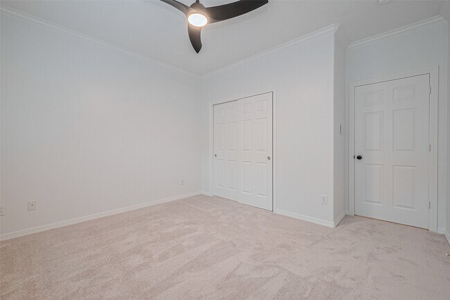 Building Photo - 1514 Olive Park