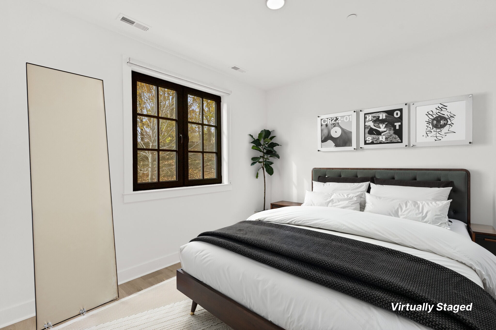 Building Photo - 100 E Putnam Ave