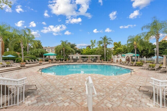 Building Photo - 12825 Madison Pointe Cir