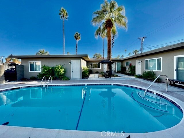 Building Photo - 45521 Sunset Ln