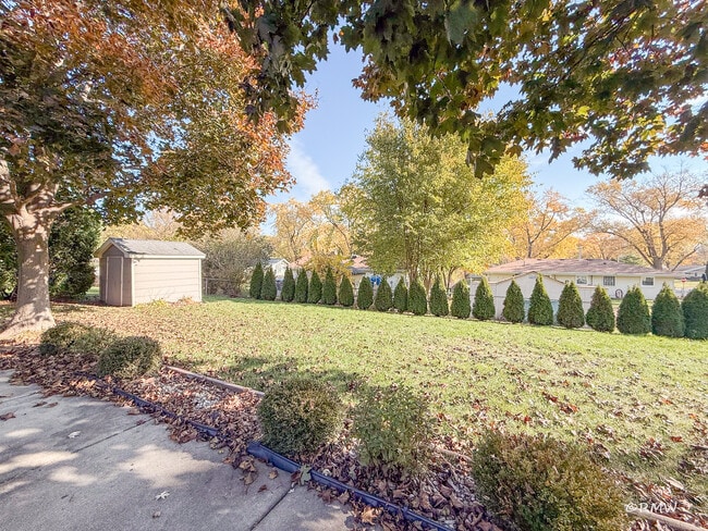 Building Photo - 1904 Winston Ln