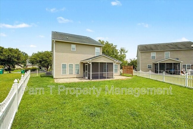 Building Photo - 4 Bainbridge Way