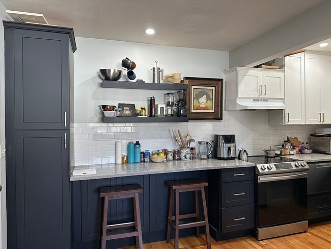 Building Photo - 3 Arizona Terrace