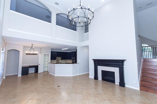 Building Photo - 8301 Skyridge Dr