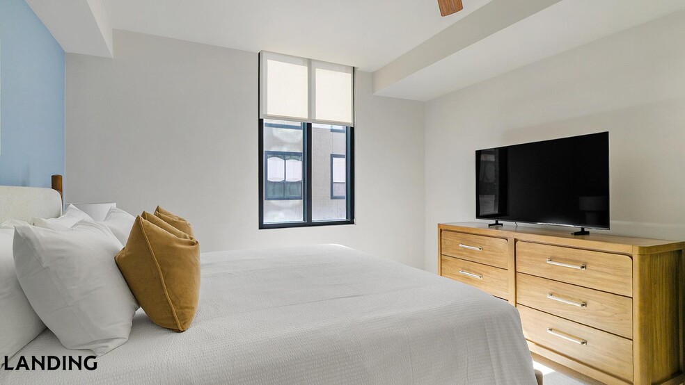 Building Photo - 1414 Wood Hollow Dr