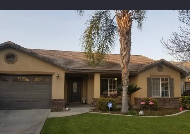 Building Photo - 8912 Long Island Dr