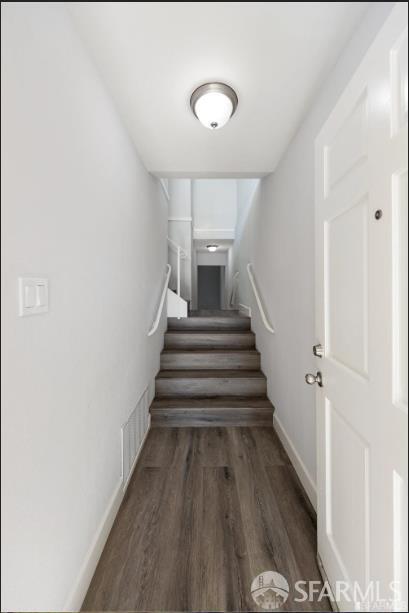 Building Photo - 439 Bonnie St