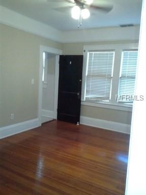 Building Photo - 606 Lake Dot Cir