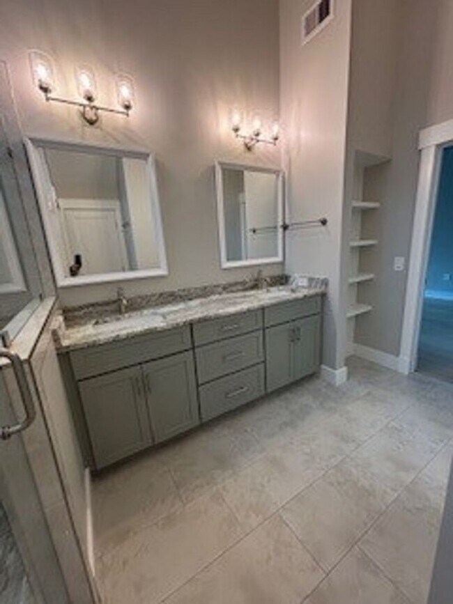 Building Photo - Broad Creek Landing