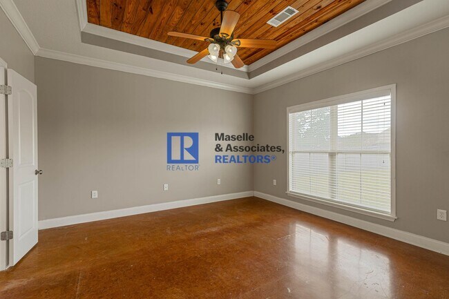 Building Photo - 3 Bed/2 Bath Home in Providence
