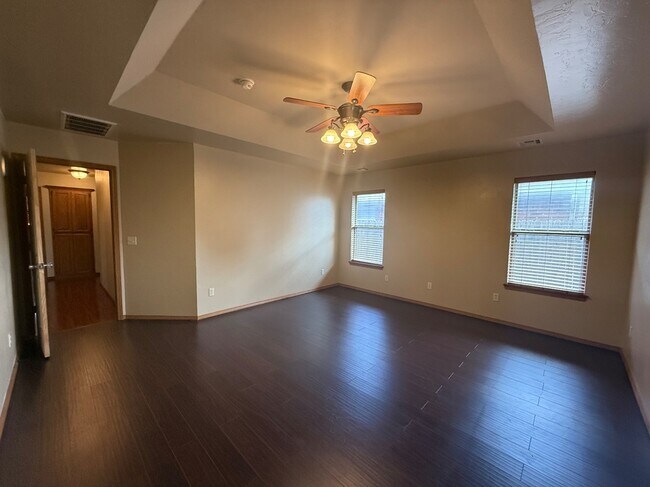 Building Photo - 616 Morningside Dr