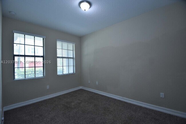 Building Photo - 11671 SW 13th Ct