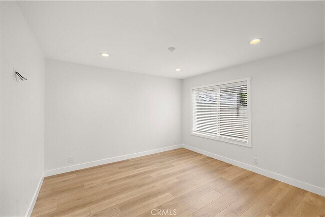 Building Photo - 22951 Via Miramar