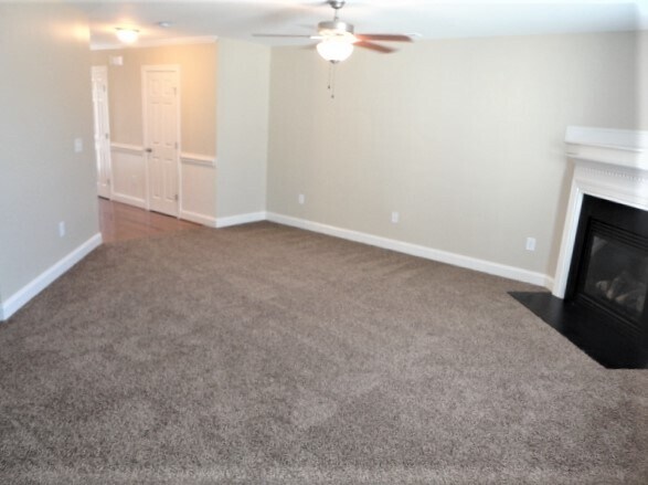 Building Photo - 620 Bristlecone Pine Dr