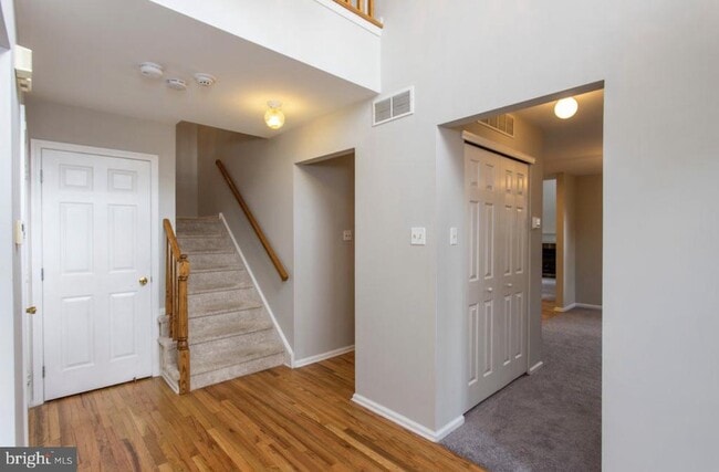 Building Photo - 105 Farrington Ct