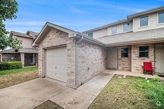 Building Photo - 538 Mast Ct