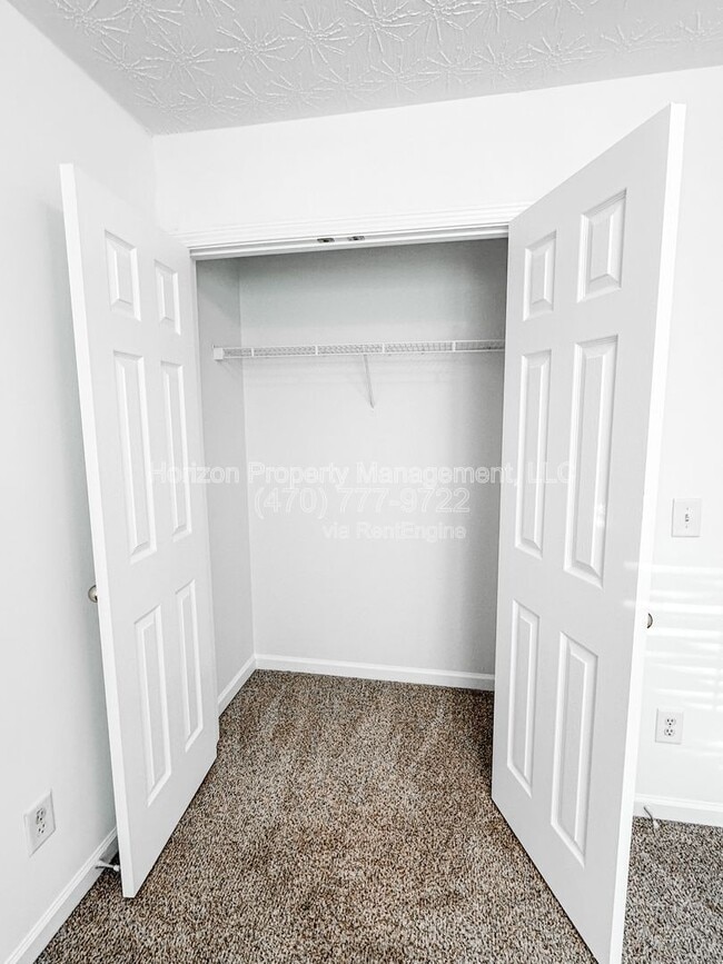 Building Photo - 193 Pearl Chambers Dr