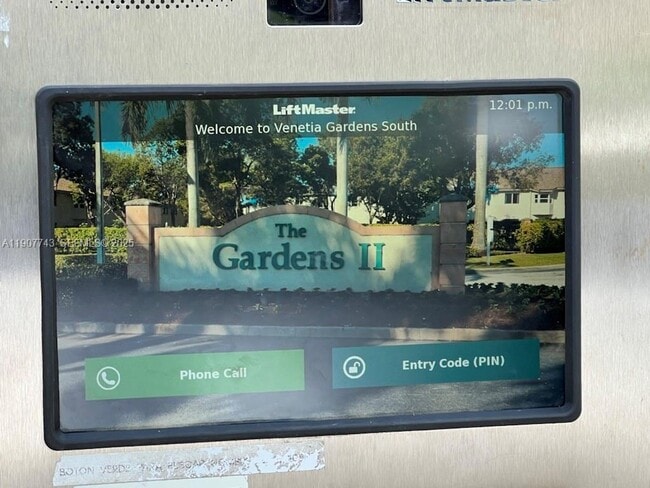 Building Photo - 2910 SE 12th Rd