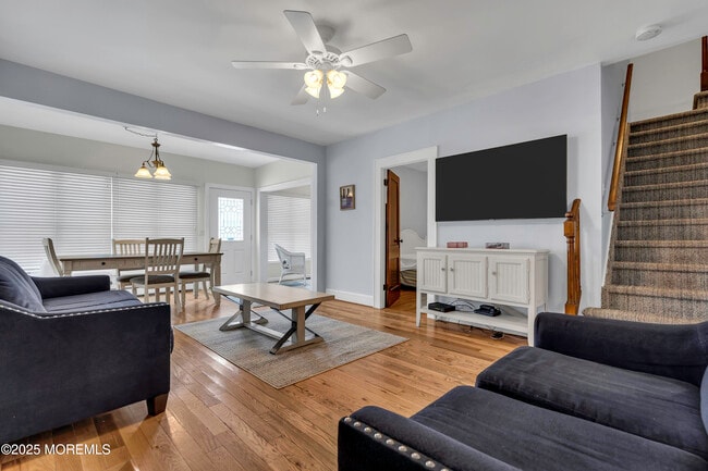 Building Photo - 8 President Ave