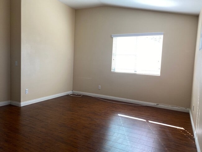 Building Photo - 12720 Lasselle St