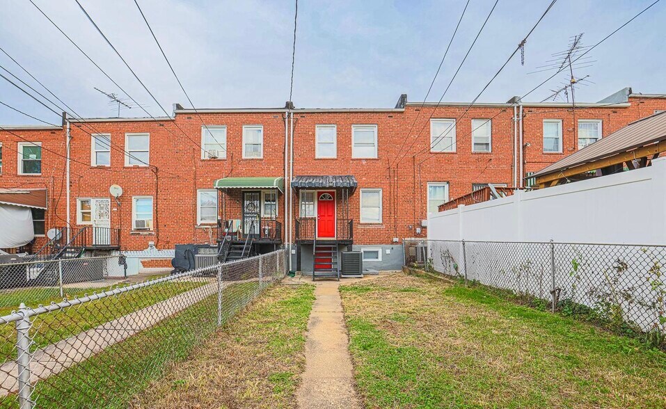 Building Photo - 3519 Kentucky Ave