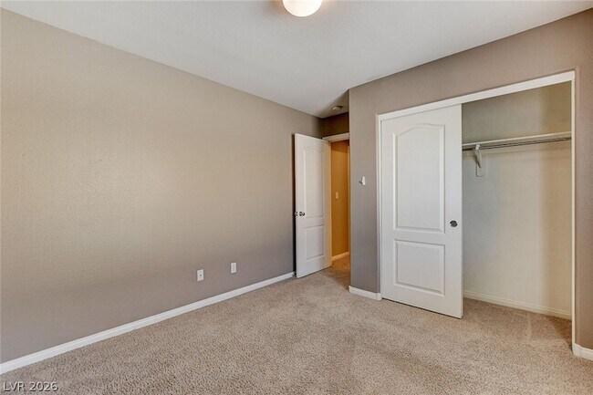 Building Photo - 656 Doubleshot Ln