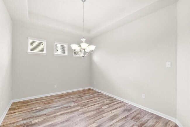 Building Photo - 3534 Woods Estates Dr