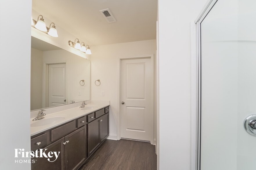 Building Photo - 9548 Blue Knoll Ct