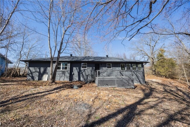 Building Photo - 17 Dillow Dr