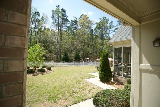 Building Photo - 4056 Lifestyle Road