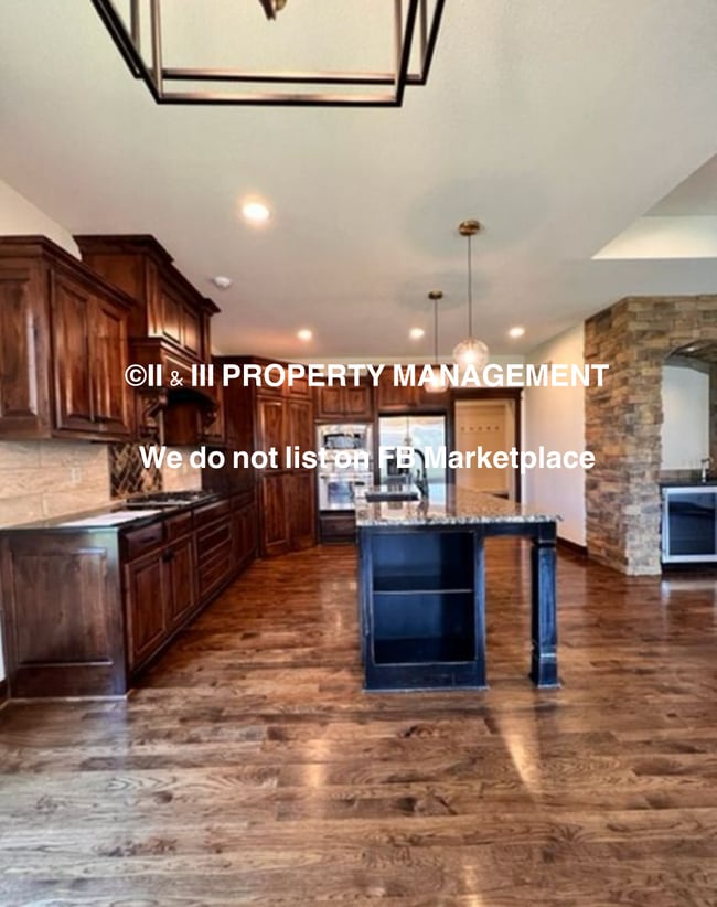 Building Photo - 11500 W 166th St