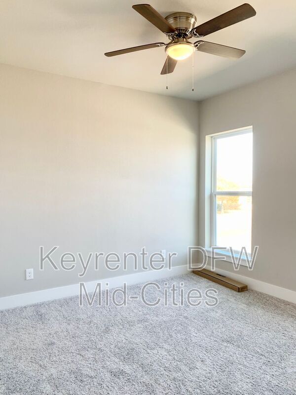 Building Photo - 1431 Pearson St