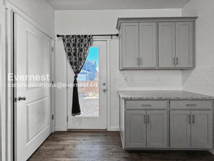 Building Photo - 21894 E 9th Pl