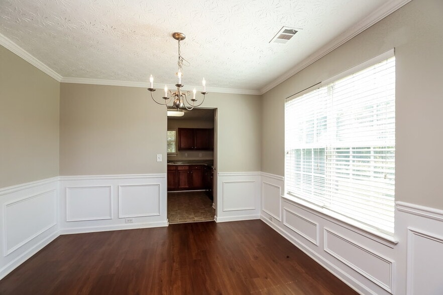 Building Photo - 3711 Monticello St