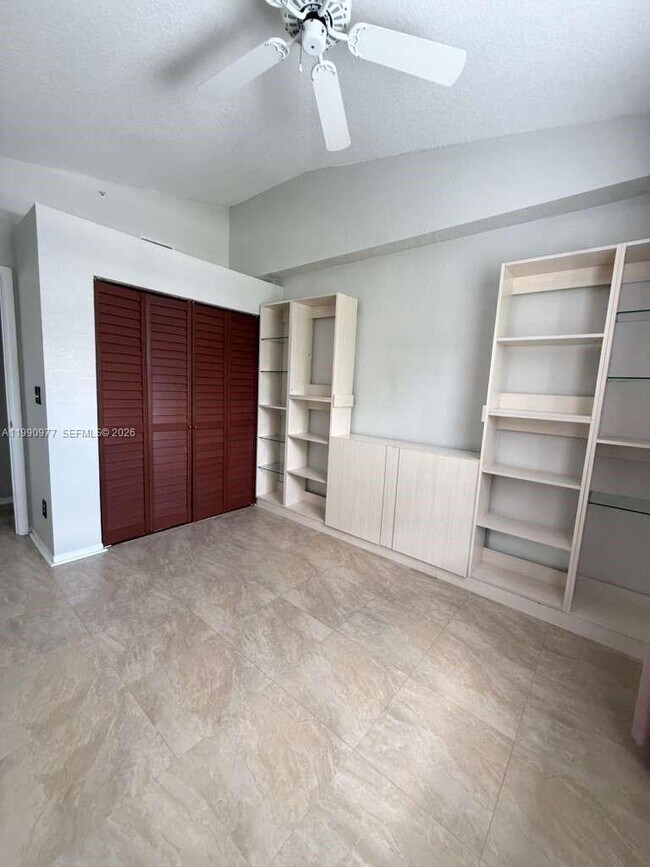 Building Photo - 781 SW 148th Ave